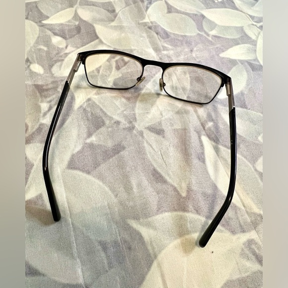 Authentic Guess GU1981-002 Prescription Eyeglasses w/case and cloth - Picture 5 of 11